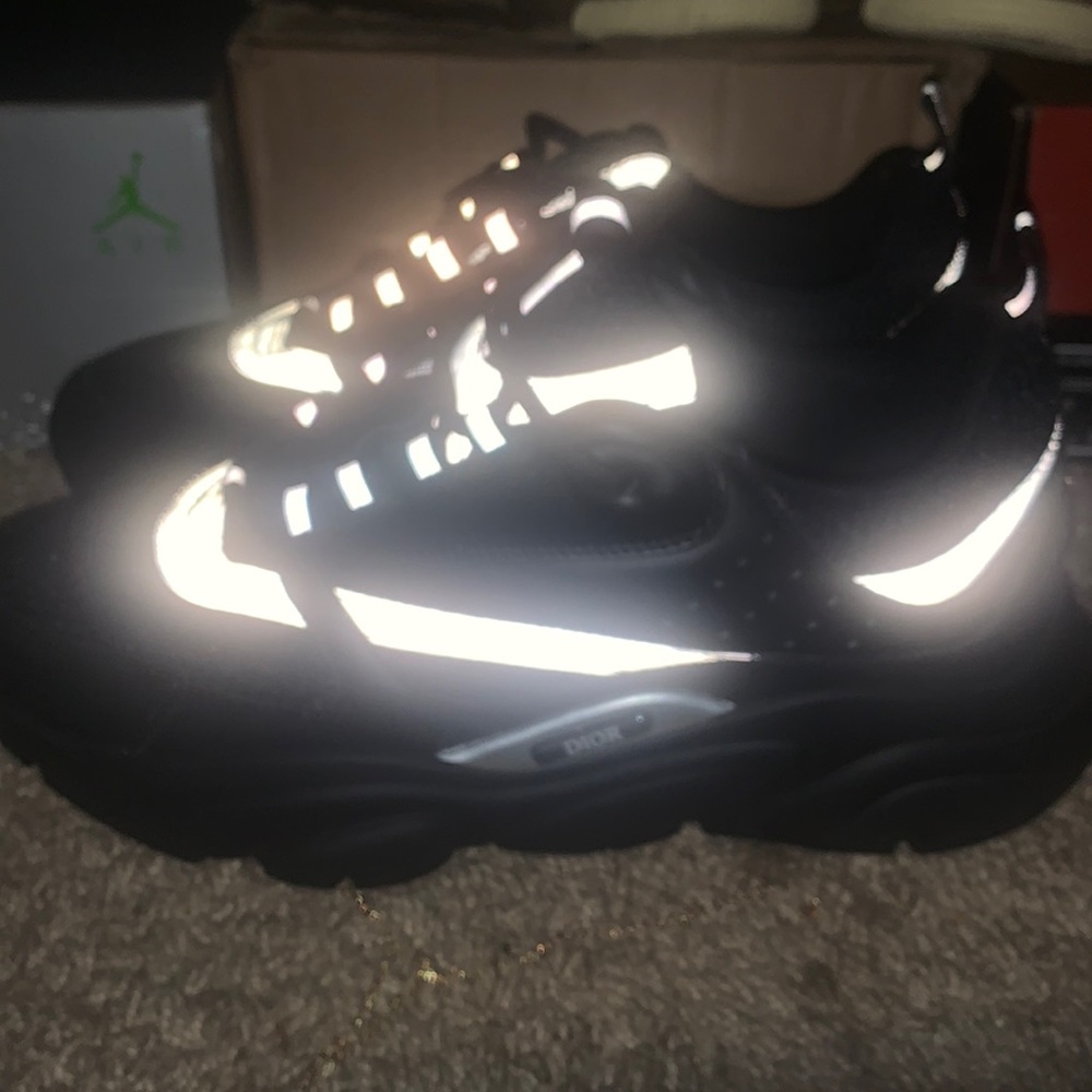 Selling Diors Great Condition New